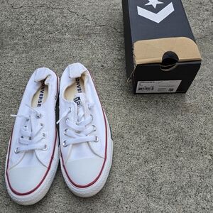 Converse Women's Chuck Taylor All Star Shoreline slip-on shoes in white